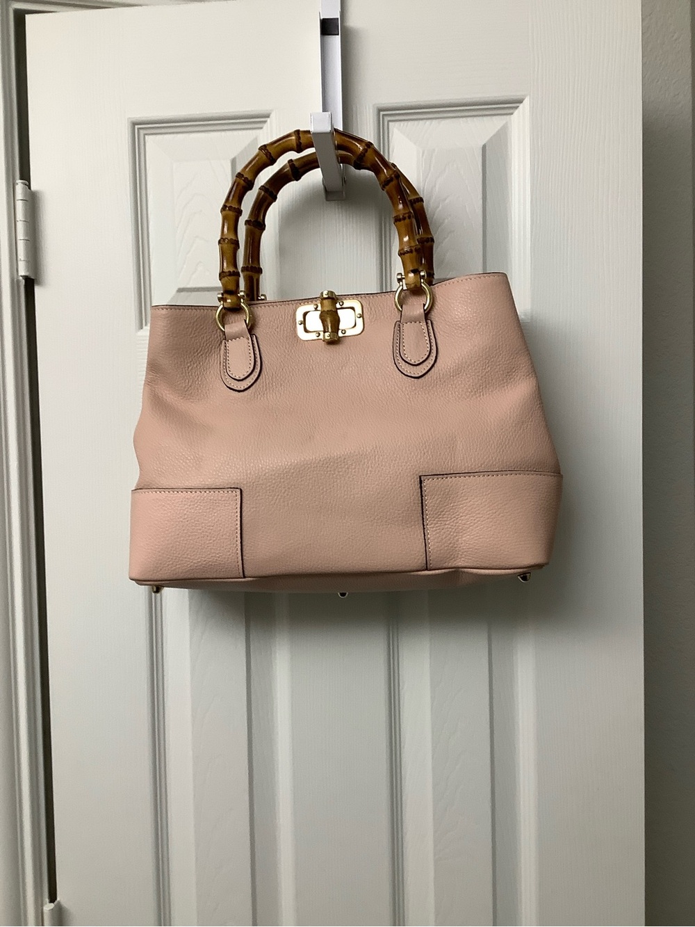 Bamboo-Handle Pink Genuine Leather Tote made in Italy